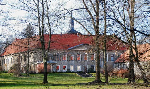 Das Herrenhaus im Frhjahr 2008