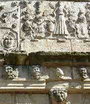 Ornamente am Torhaus